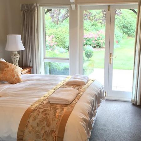 Rhododendron Garden Otel Christchurch Oda fotoğraf