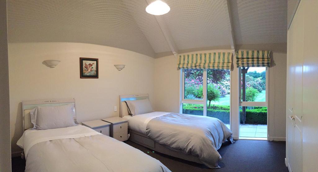 Rhododendron Garden Otel Christchurch Oda fotoğraf