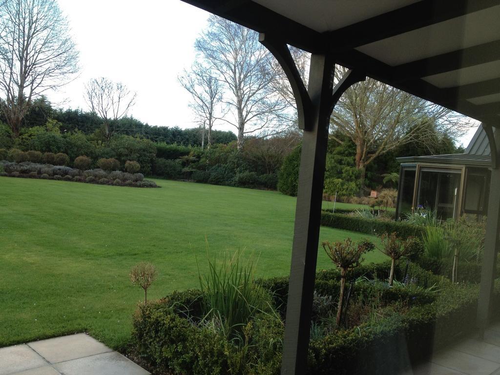 Rhododendron Garden Otel Christchurch Oda fotoğraf