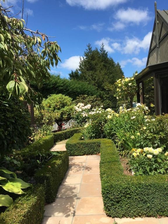 Rhododendron Garden Otel Christchurch Oda fotoğraf